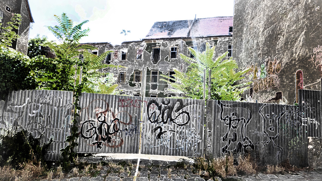 Der Zusammenbruch liegt über der Stadt