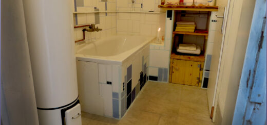 Das Holzofen-Badezimmer - Im leisen Kulturhaus