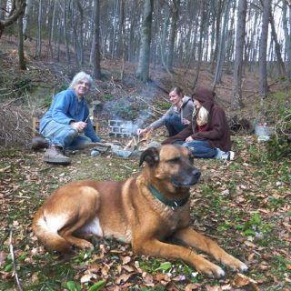 Die Einweihung der Lagerfeuerstelle